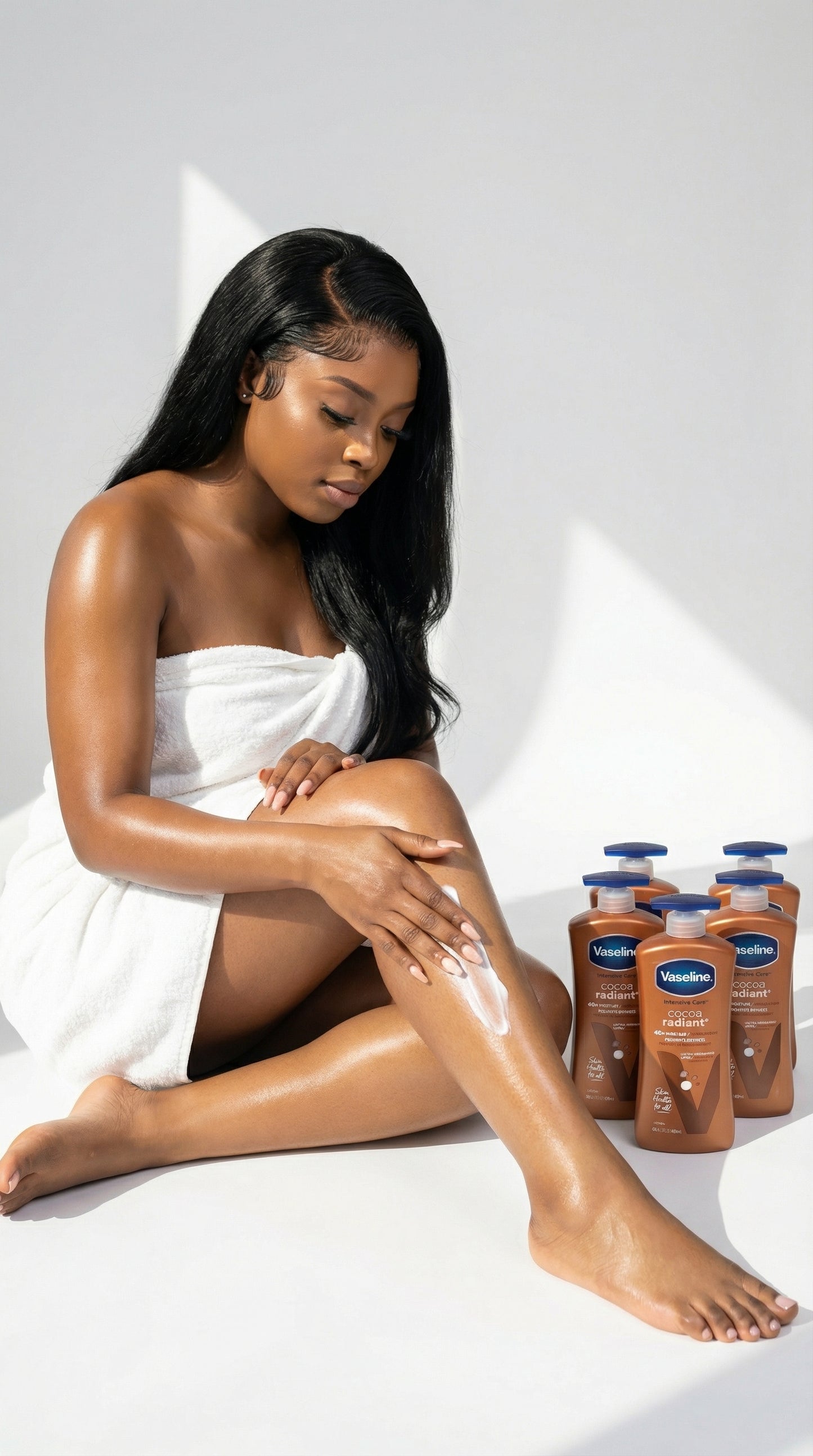 Vaseline Intensive Care Body Lotion Cocoa Radiant for Dry Skin Lotion Made with Ultra-Hydrating Lipids and Pure Cocoa Butter for a Long-Lasting, Radiant Glow 20.3 fl oz